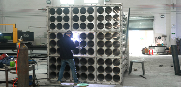 不鏽鋼立式（shì）濕式靜電除塵器